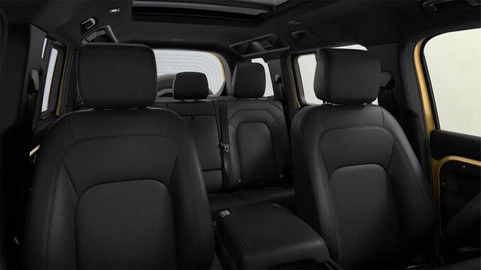 Land Rover Defender 3.0 D350 Trophy Edition Deep Sandglow 110 5dr Auto Diesel Estate - Image 5